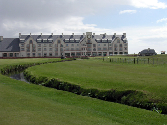 Carnoustie_Golf_Hotel_attr-Val-Vannet-Carnoustie-Golf-Hotel
